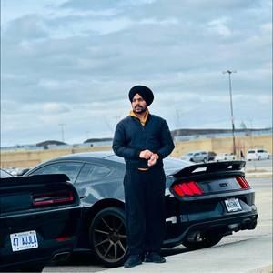 Meet your Posher, Randeep